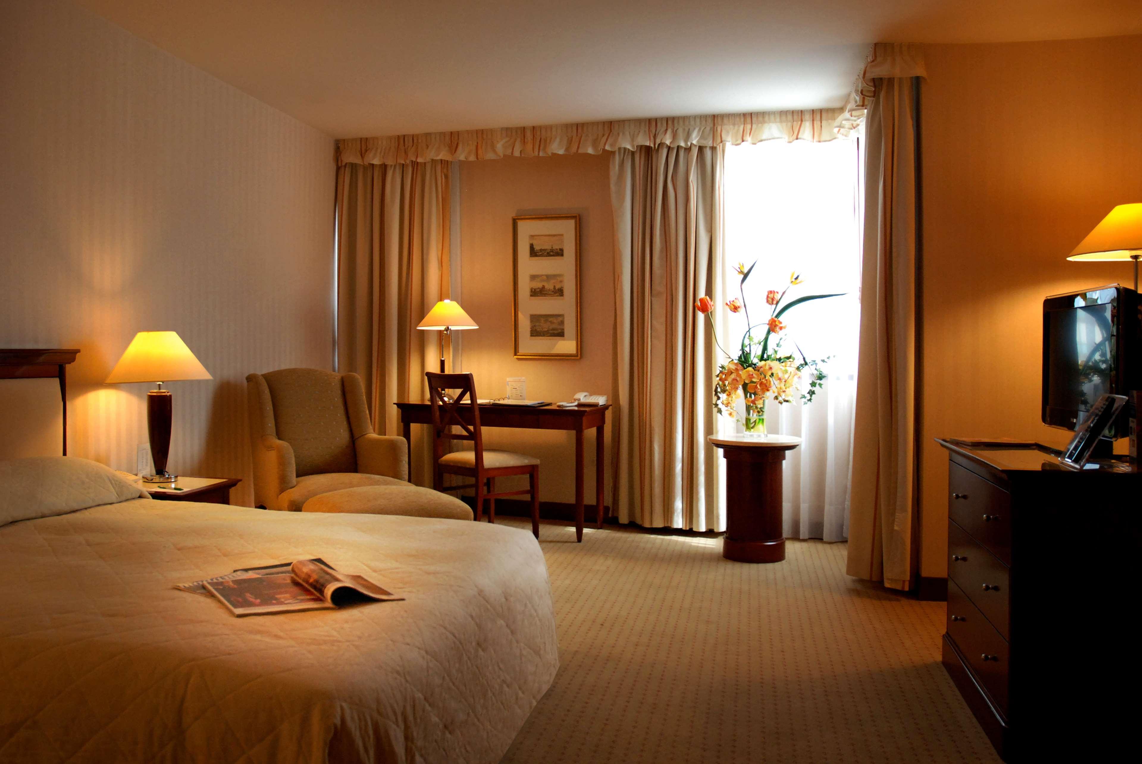 Evergreen Laurel Hotel Levallois-Perret Zimmer foto