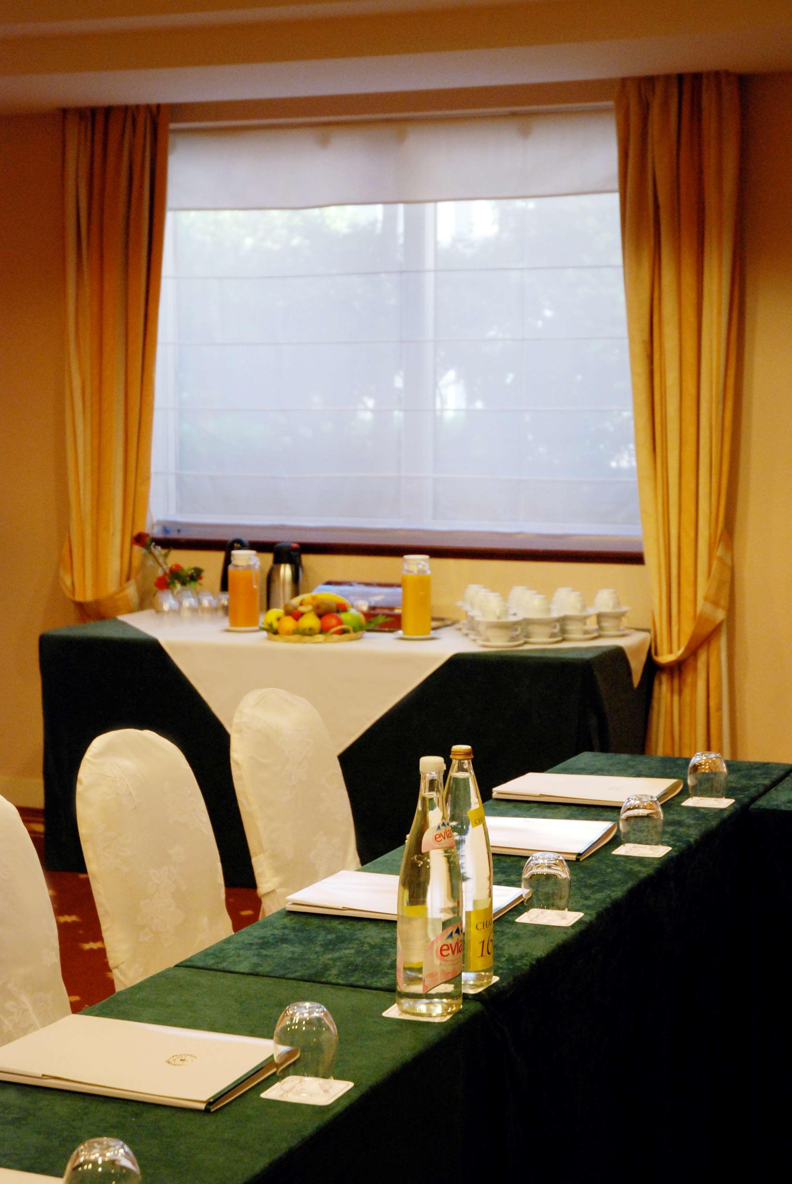 Evergreen Laurel Hotel Levallois-Perret Business foto